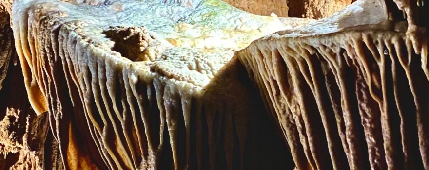 Grand Caverns