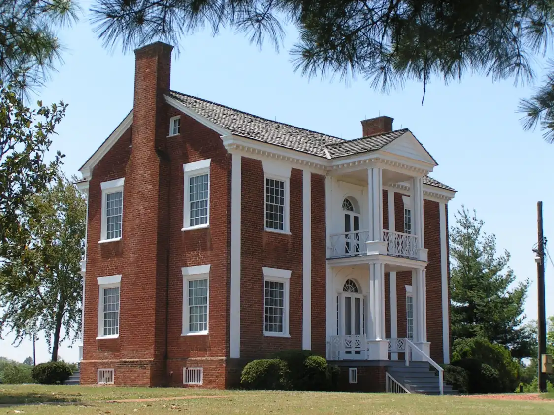 Hotels near Chief Vann House Historic Site