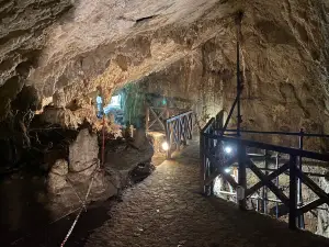 Grotta del Romito