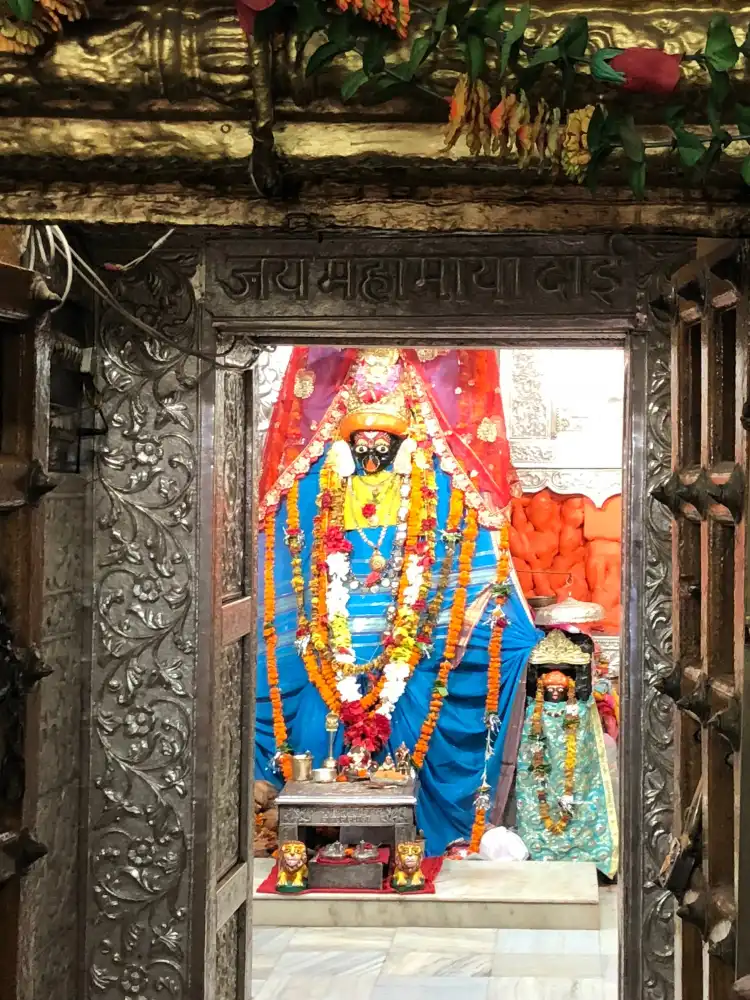Các khách sạn gần Mahamaya Temple
