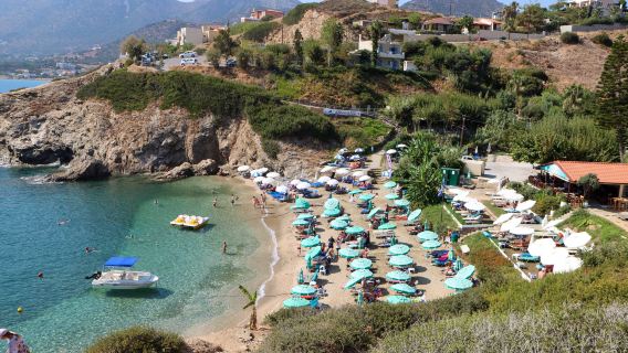 Karavostasi beach