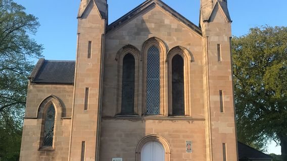 Castle St Church
