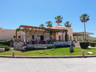 Hatziemmanouil Vineyards