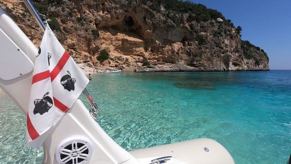 Daymar - Rental Inflatables Cala Gonone