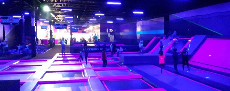 X-Play Trampoline Amusement Park