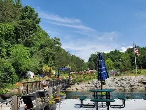 Grove Marina