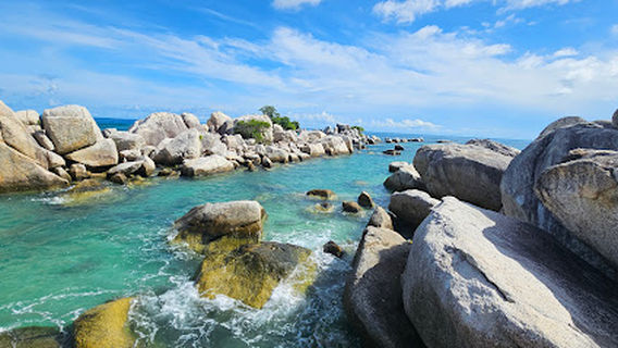 Lengkuas " Old Light House " Island