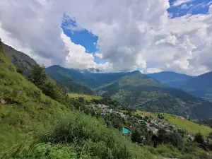 Deoria Tal Trek