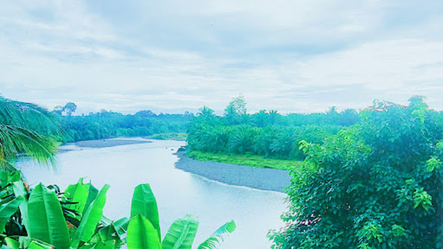 LAPANGAN BOLA DESA MEDAN JAYA IPUH