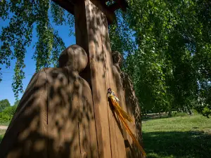 Uzey-Tuklinskiy Dom Remesel,