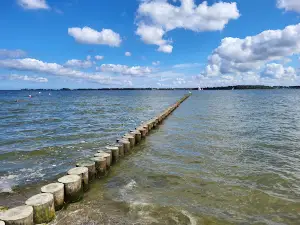 öffentlicher Sandstrand