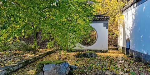 潛園