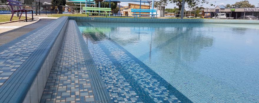 South and West Tamworth War Memorial Swimming Pool