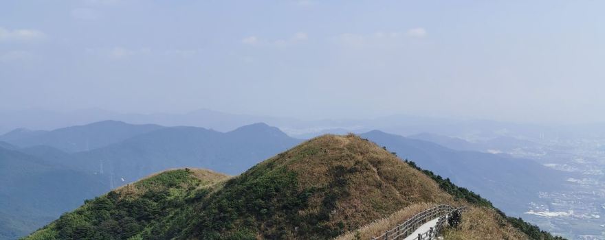Dongguan's First Peak