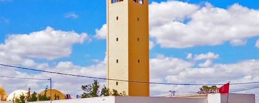 Dkhila
