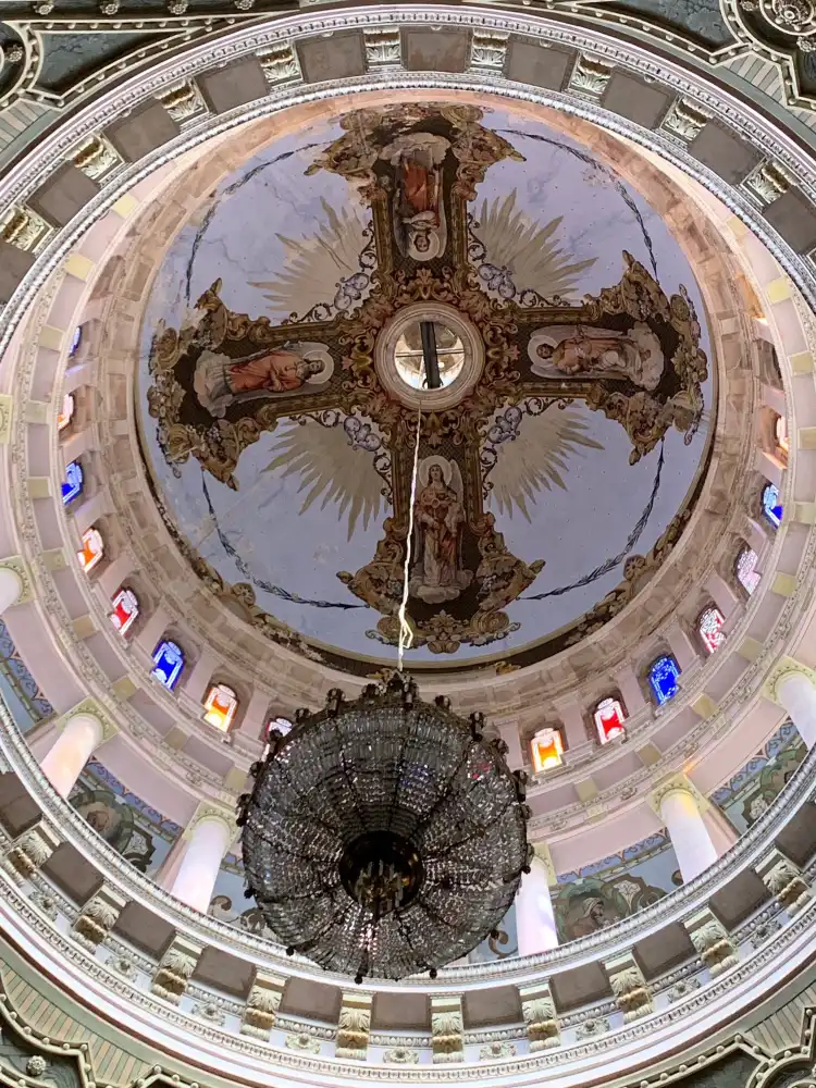 Hotels near Templo de San Antonio