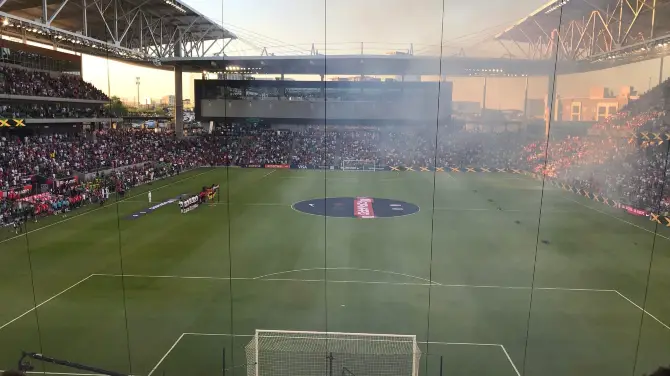 4_Q2 Stadium