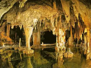 Perama Cave