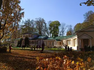 Государственный мемориальный и природный музей-заповедник И.С. Тургенева "Спасское-Лутовиново"