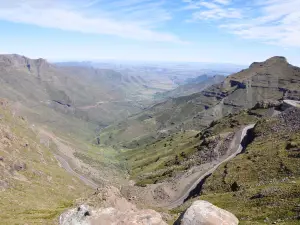 Mafika Lisiu Pass