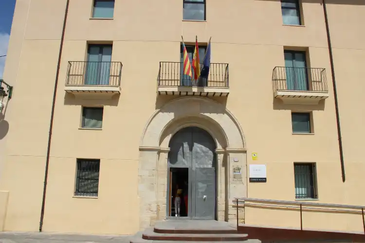 Hotels near Antiguo edificio del hospital de Alcoy