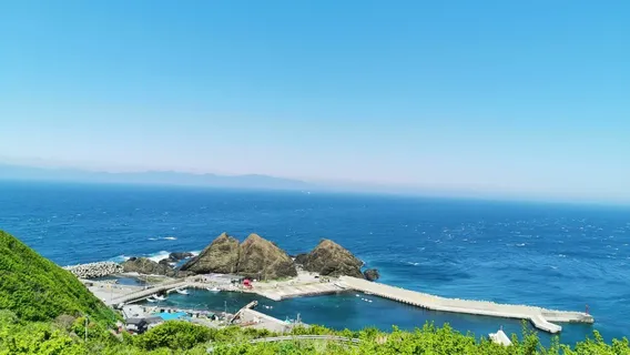 Tsugarukaikyo Fuyugeshiki Monument