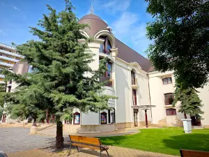 Szolnoki Szigligeti Theater