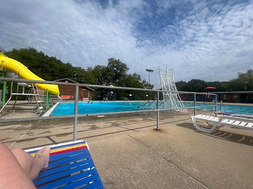 Ellis-Porter Riverside Pool