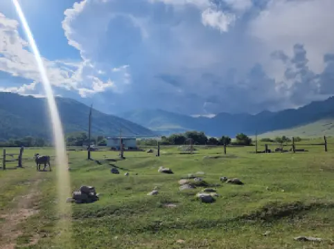 Semonovskoye Ushchel'ye