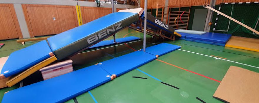Sporthalle