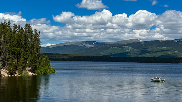 Crystal Lake Overlook