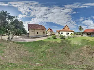 Wat Pho Si Kaeo (Wat Pattana)