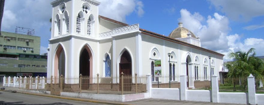 Bolívar Square