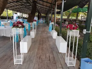 Gar Aile Parkı