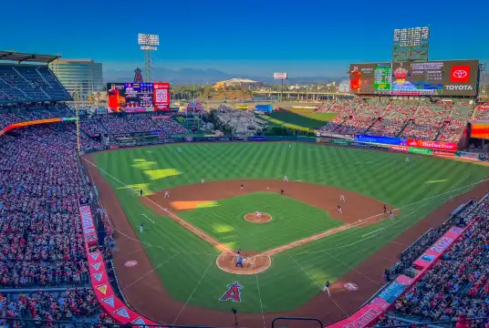 Hotels near Angel Stadium