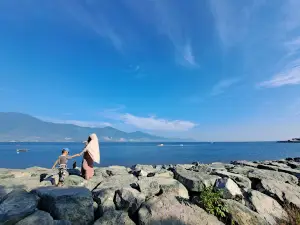 Pantai Kampung Nelayan