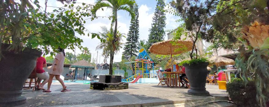 Kolam Renang Wika Bandung