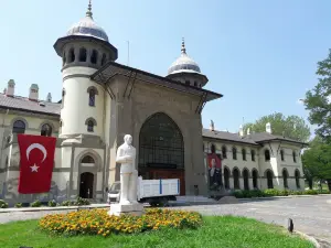 Karaagac Train Station