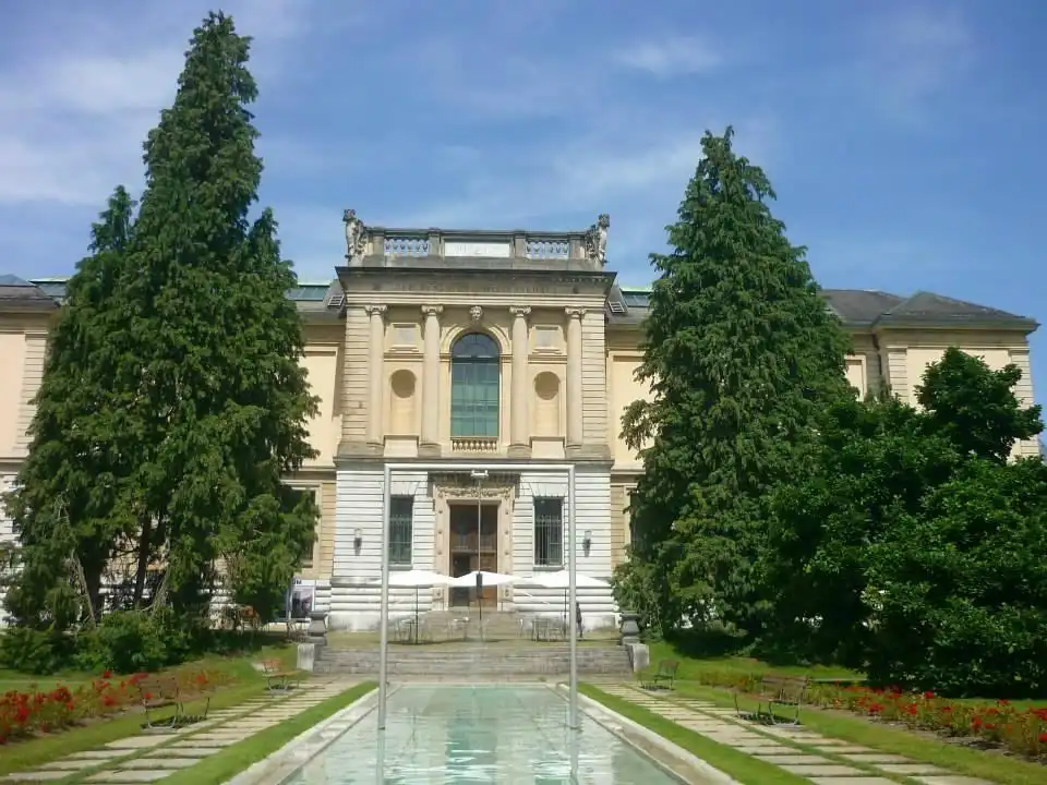 Các khách sạn gần Municipal Fine Arts Museum (Kunstmuseum Solothurn)