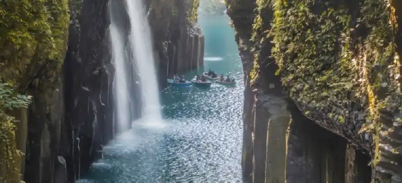 โรงแรมในทาคาชิโฮ