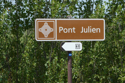 Pont Julien