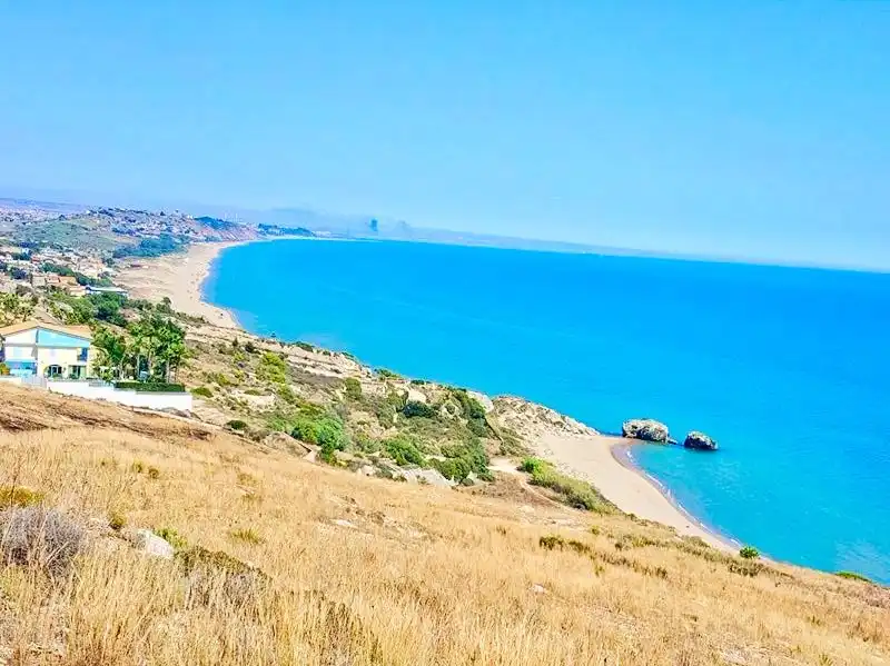 Hotels near Manfria
