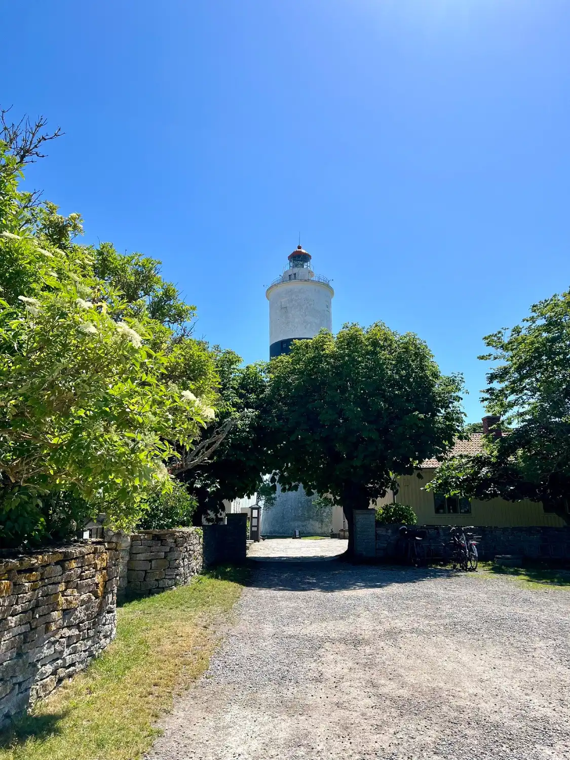 Hotels near Långe Erik