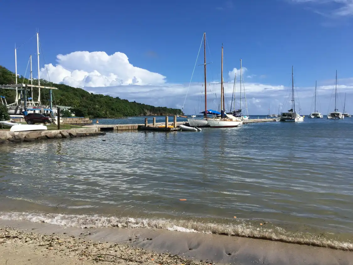 Hotels near Grenada Marine