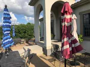 Crooked Post Winery