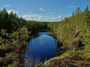 Hiidenportti National Park