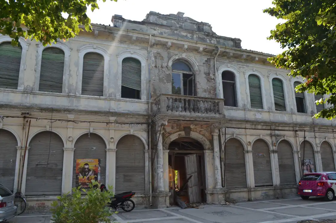 Former Palace of King Nikola I附近的飯店