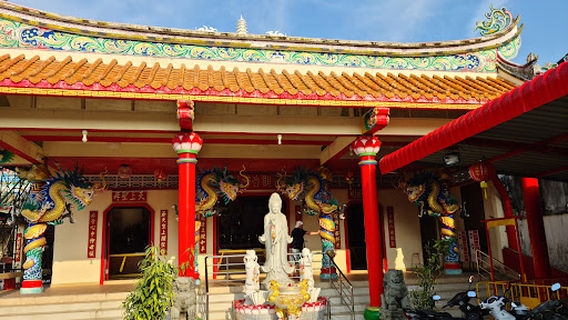 Takua Pa Walking Street