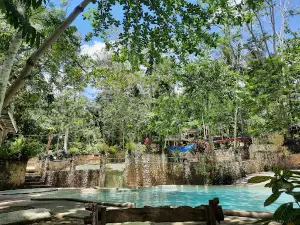 Middle Earth Mountain Resort