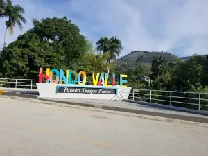 Mural fotográfico Hondo Valle.
